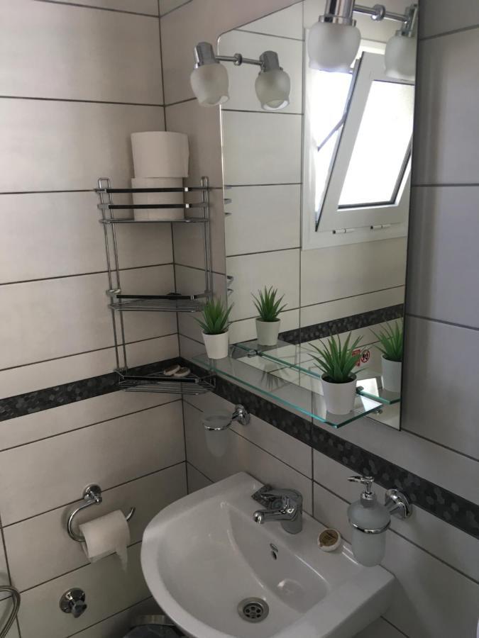 Nina'S Penthouse Apartment Preveza Exterior photo